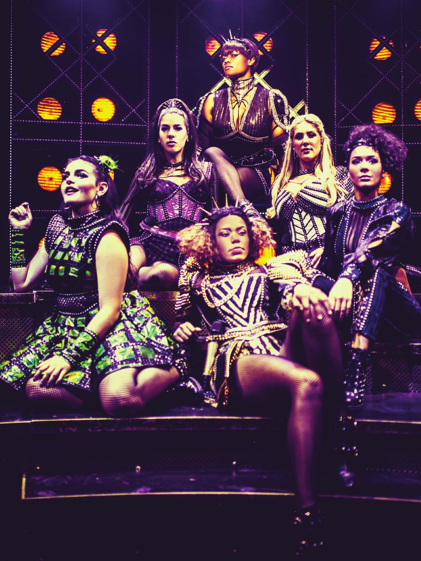 Moss: Six: The Musical