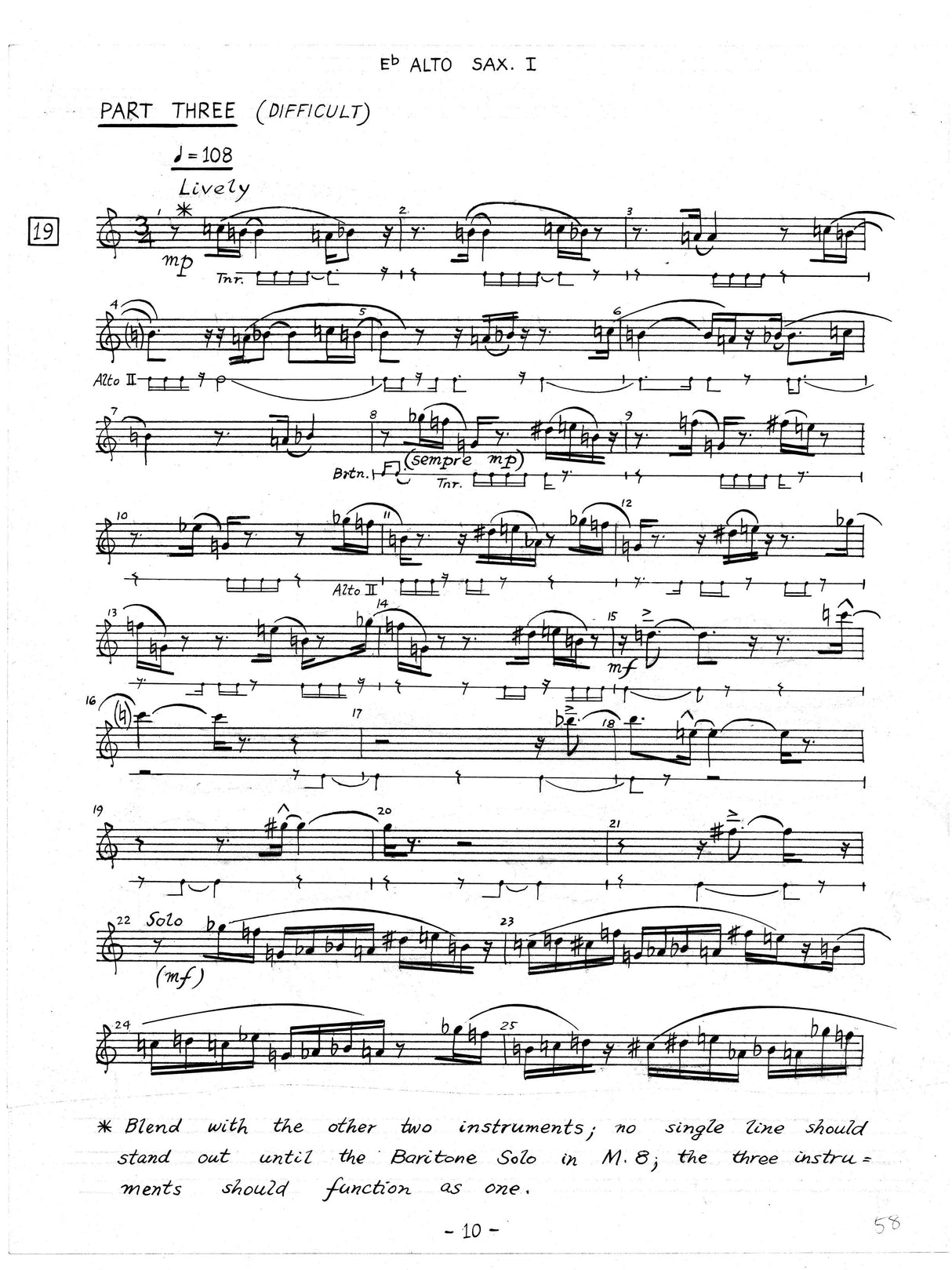 Roussakis: 21 Saxophone Quartets