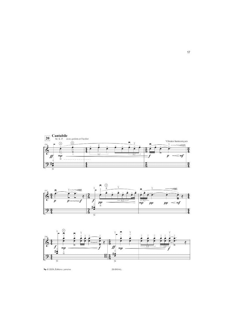 Hu: Les fleurs de pêcher s'épanouissent à travers les fissures des os