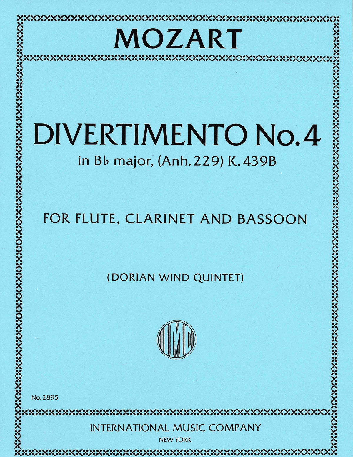Mozart: Divertimento No. 4 in B-flat Major, K. 439b