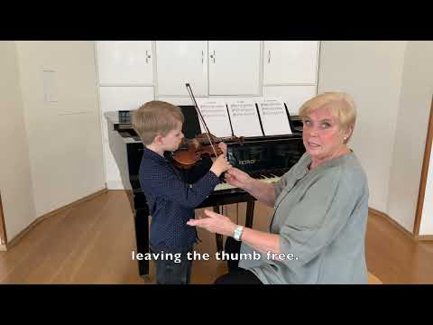 Micková: 30 Melodies with Rhymes